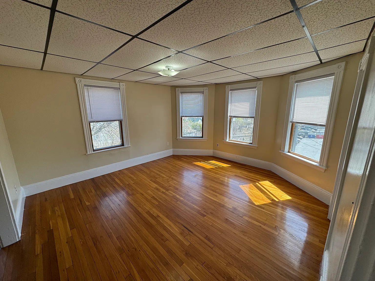 2 bed, $2,800 — Photo 2
