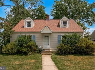 667 Hillcrest Ave, Morrisville, PA 19067