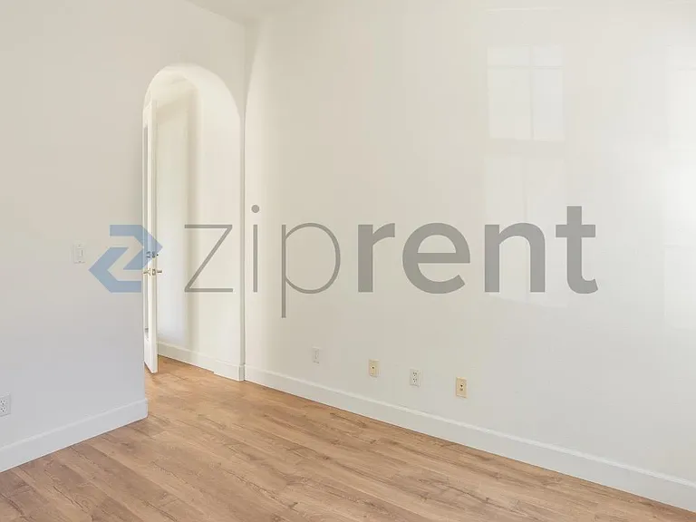 Casita bedroom