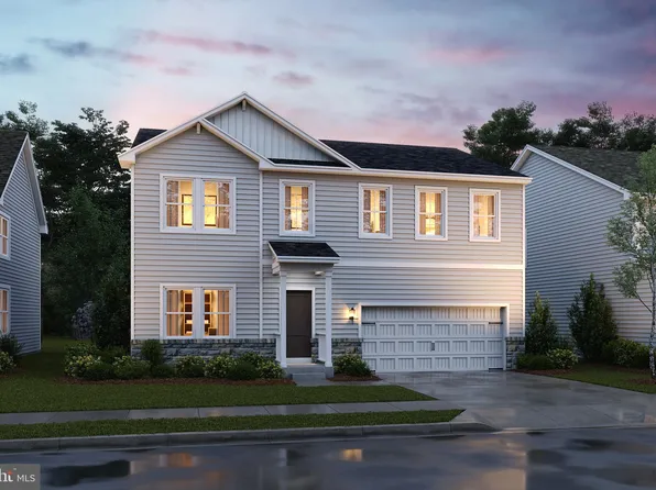 116 Reformation Dr, Martinsburg, WV 25405