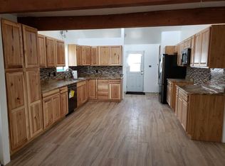 10 Warner Rd, Los Lunas, NM 87031