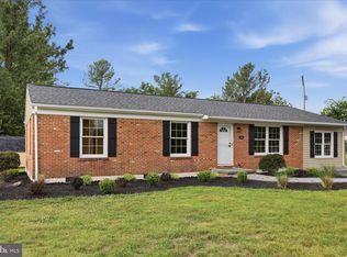 126 Meadowbrook Dr, Stephens City, VA 22655