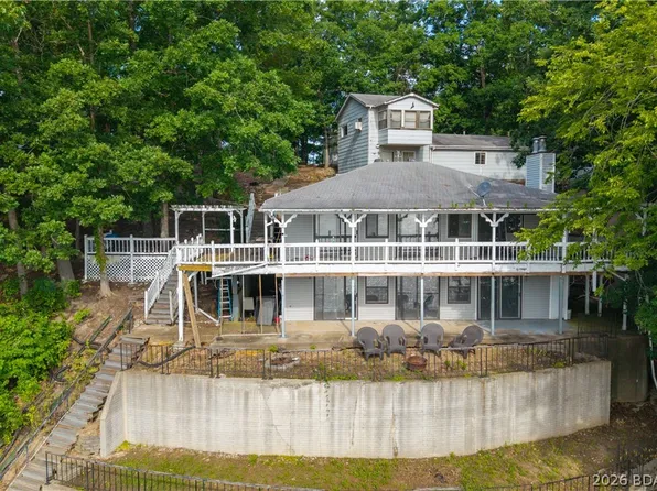 33723 Waterfront Dr, Stover, MO 65078