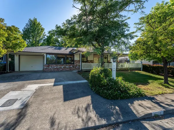744 S Spring Street, Ukiah, CA 95482