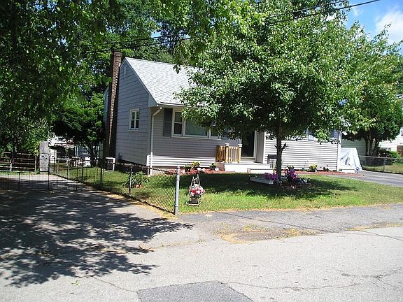 3rd image of 70 Parker Ave