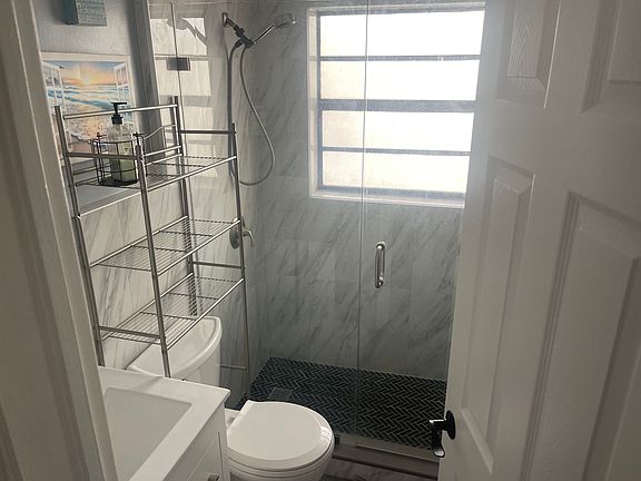 5th image of 100 Sandal Ln Unit 3