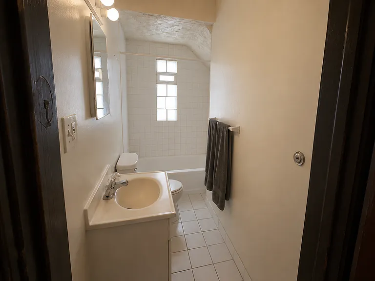 2594 N Murray Ave #2 — Photo 5