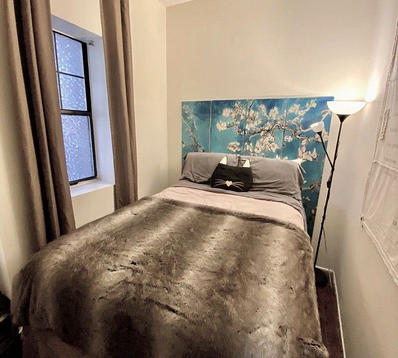 1st image of 440 E 75th St APT 16