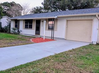 522 NW La Brea Ave, Port Saint Lucie, FL 34983