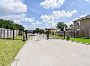 12214 Heather Flower Ln, Houston, TX 77014
