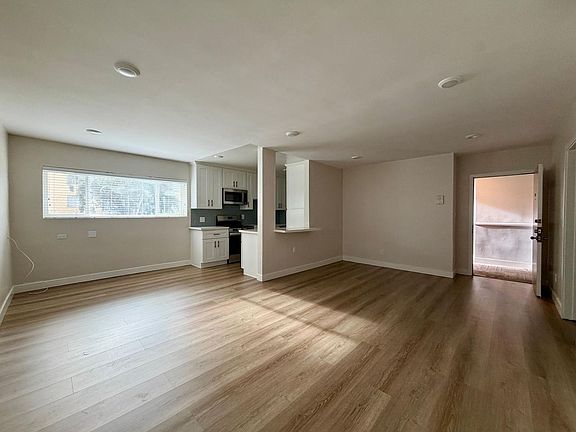 2nd image of 10877 Rose Ave APT 9