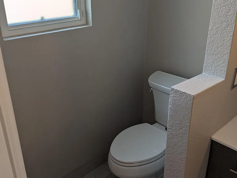 5708 E Angela Dr — Photo 21