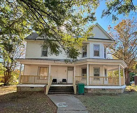 1 bed, $725 — Photo 1