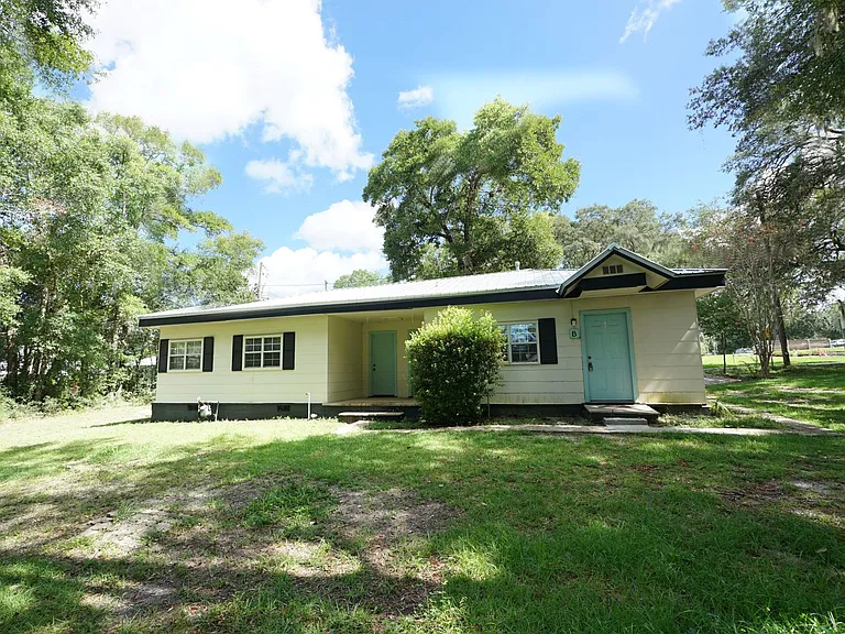 503B McKinney St — Photo 2