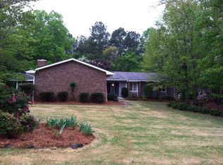 1812 Briarwood Ln, Opelika, AL 36801