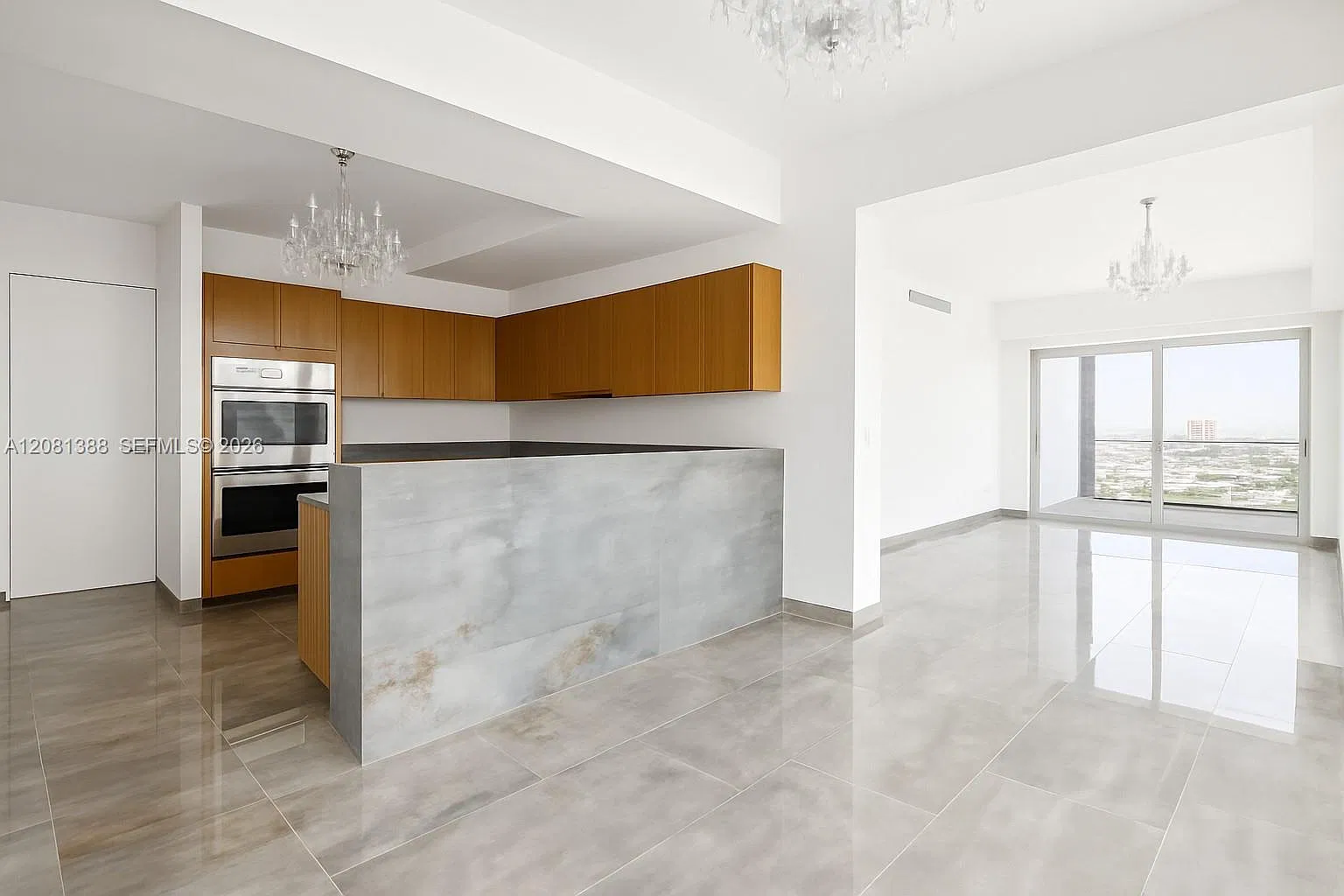 1425 Brickell Ave — Photo 4