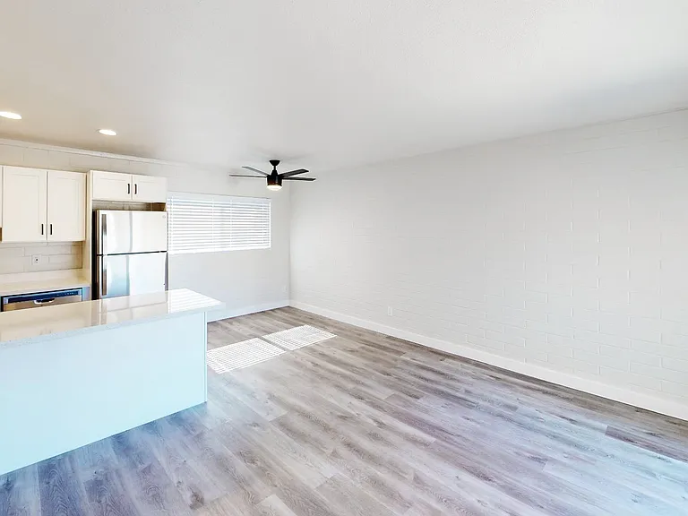 1712-1724 E Ocotillo Rd — Photo 26
