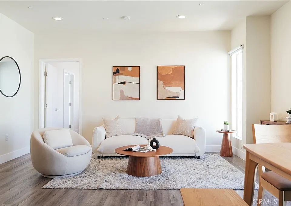 1101 S Harvard Blvd #506