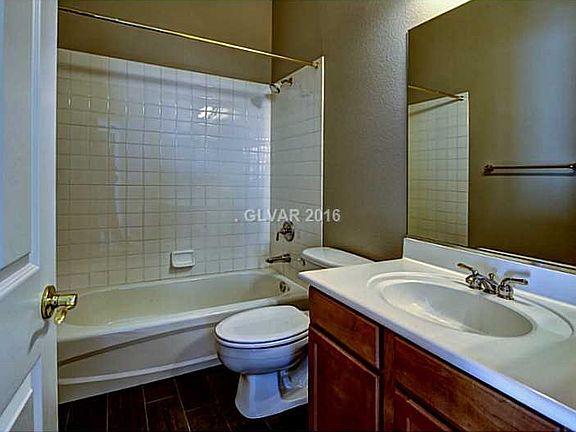 4th image of 3648 Auckland Castle St