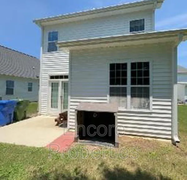 710 Barlang Cir — Photo 2