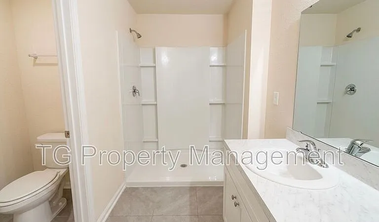 124 Pasadena Dr — Photo 10