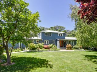 3963 Garden Hwy, Sacramento, CA 95834