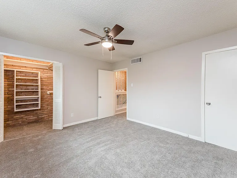 3809 N Braeswood Blvd #9 — Photo 14