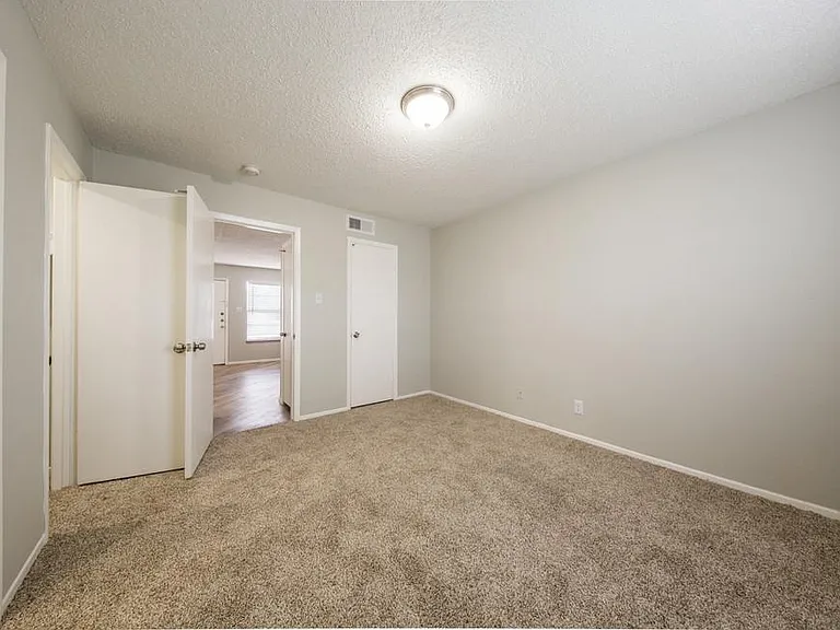 The Rise Apartments — Photo 23