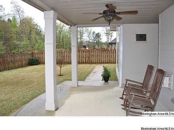 3rd image of 431 River Oaks Ln