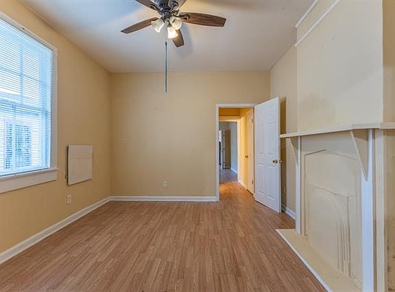 3rd image of 2125 Saint Ann St