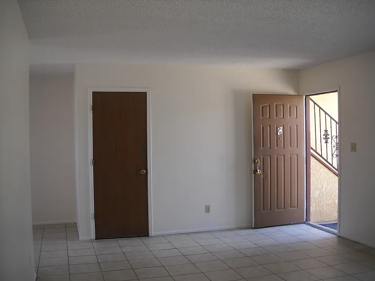 4150 Calle Ladero #C — Photo 9