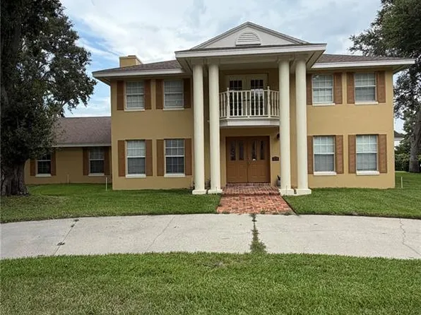 235 Hartridge Hills Dr, Winter Haven, FL 33881