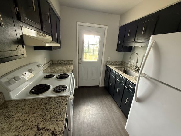 1006 Russ Lake Dr APT B, Panama City, FL 32404