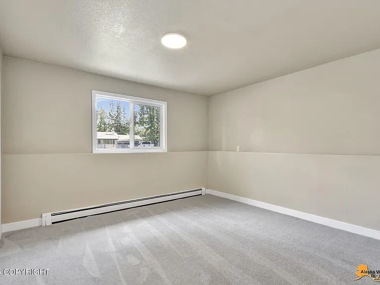 5533 Penn Cir — Photo 18