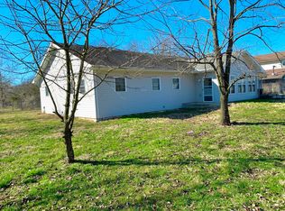 136 E Main St, Fairview, MO 64842