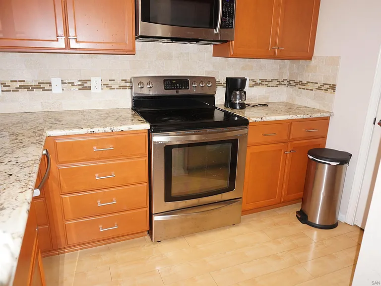 3840 Elijah Ct #816 — Photo 33