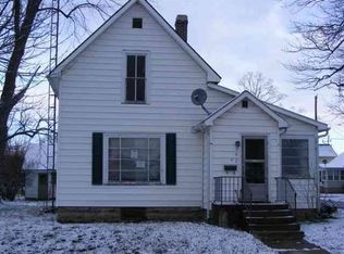 202 W Indiana Ave, Nappanee, IN 46550