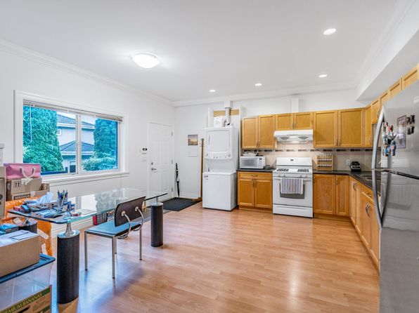 4 bedroom rental in Coquitlam — photo 11