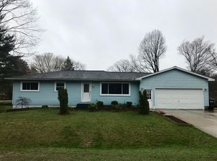 17676 Comstock St, Grand Haven, MI 49417