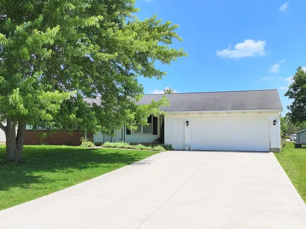 73 Renfrew Dr, Shelby, OH 44875