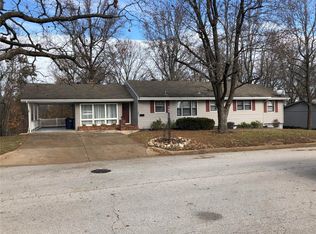 1087 W State St, Union, MO 63084