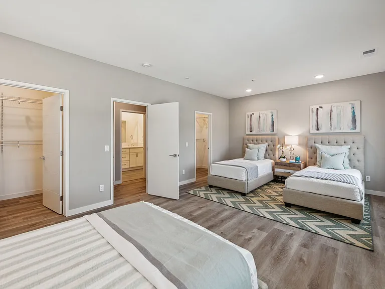 KSB - Santa Fe Townhomes — Photo 14