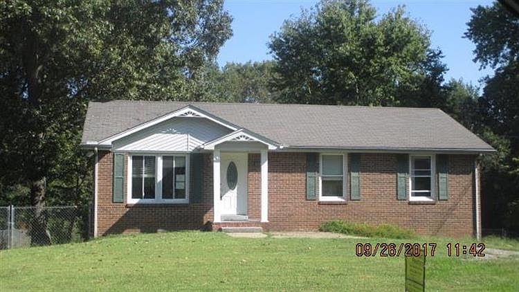 1st image of 319 Forest Hills Dr