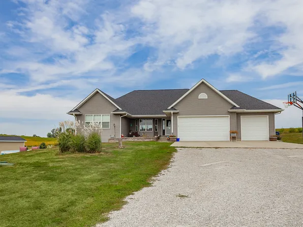 9990 NE 23rd Ave, Mitchellville, IA 50169