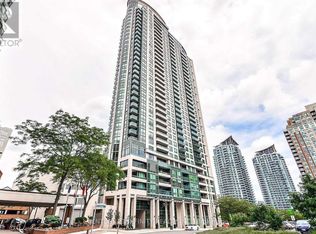 208 Enfield Pl #2906, Mississauga, ON L5B 0G8