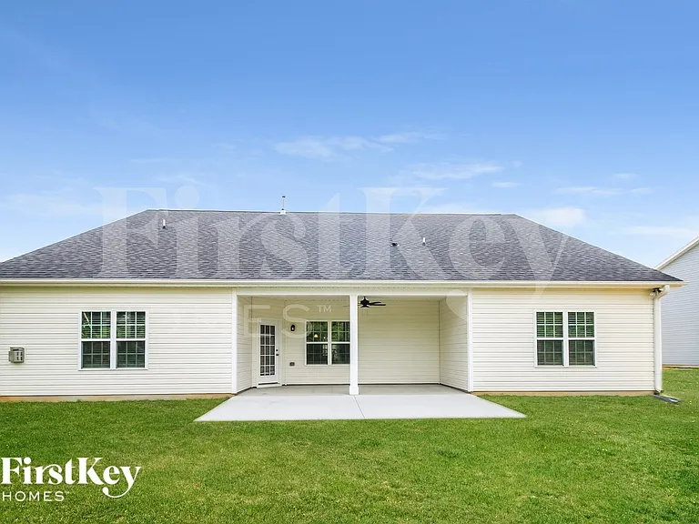 196 Sand Hill Dr — Photo 14