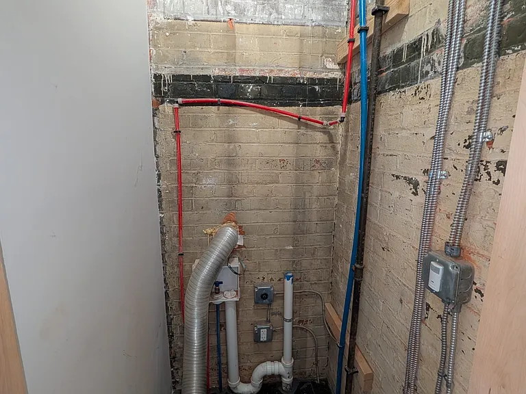 575 Niagara St #1 — Photo 12