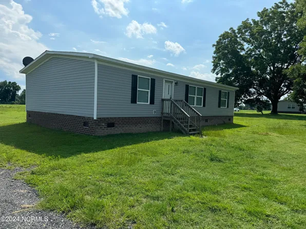 492 Reedsford Road, Clinton, NC 28328