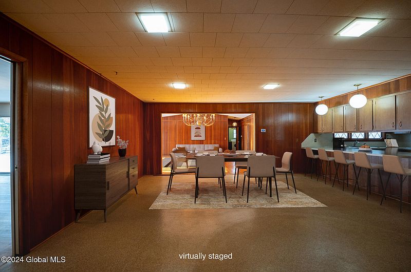 5th image of 130 Maplewood Drive