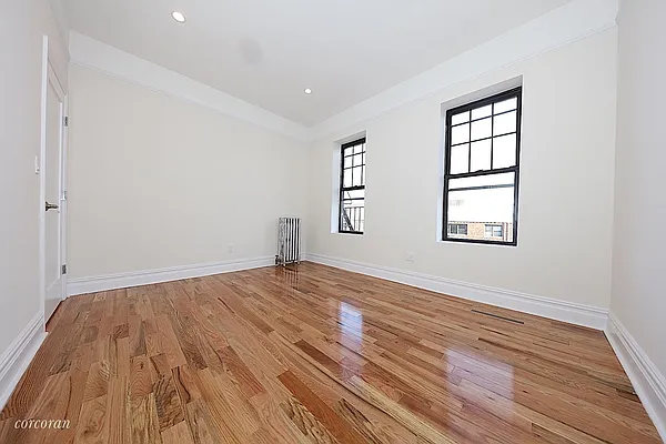 Rented by Corcoran | media 29